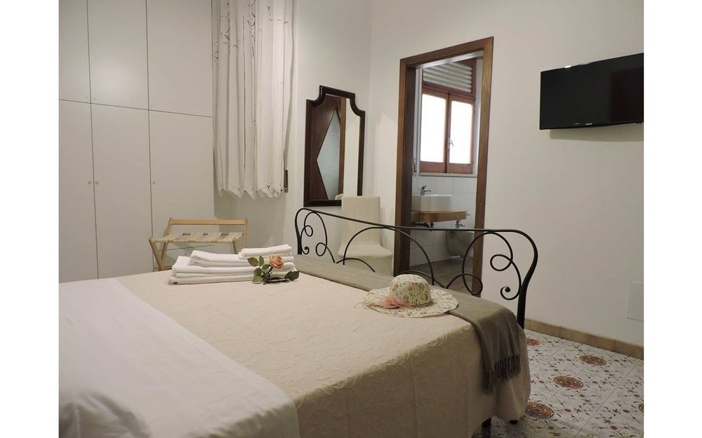 Il Muro Vecchio Bed & Breakfast 3*